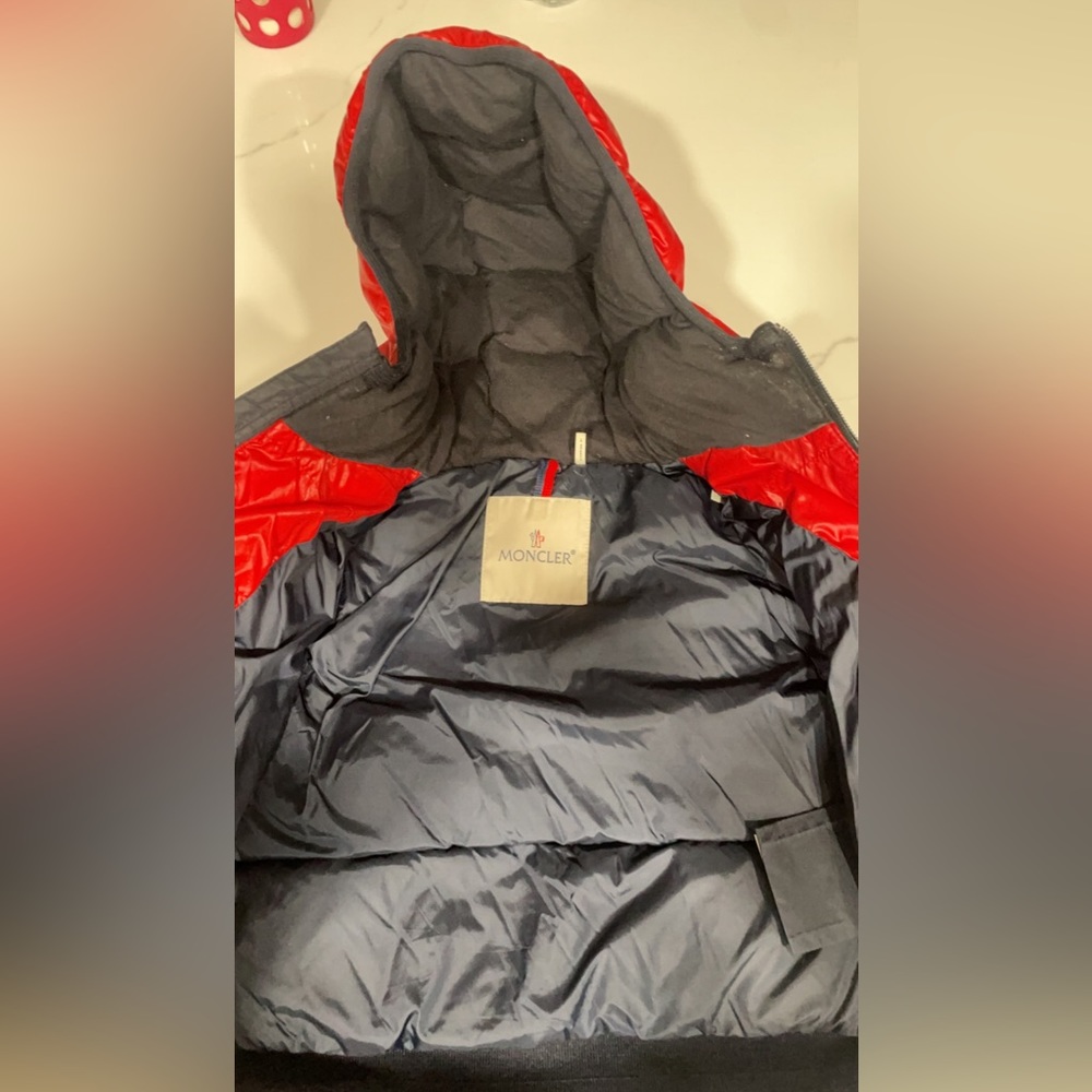 Moncler Kids Navy & Red Hooded Puffer Coat - Picture 2 of 5